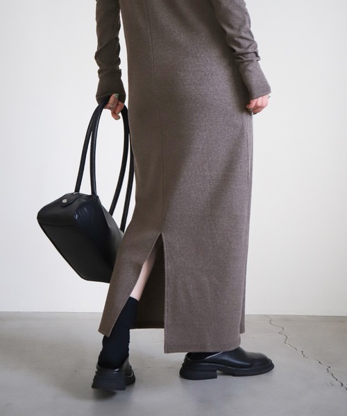 select MOCA（セレクトモカ）の「カットアウトリブワンピース（ワンピース・レディース・ブラック/モカ・LARGE/MEDIUM）」の13枚目の写真