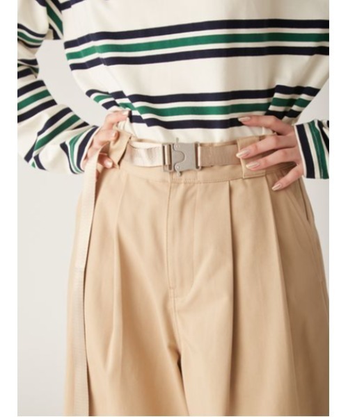 LILY BROWN（リリーブラウン）の「【Dickies×LILYBROWN】ベルテッドトチノハーフパンツ（その他パンツ・レディース・ピンク/ネイビー/ベージュ・1/0）」の18枚目の写真