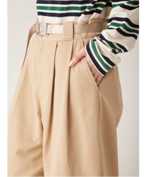 LILY BROWN（リリーブラウン）の「【Dickies×LILYBROWN】ベルテッドトチノハーフパンツ（その他パンツ・レディース・ピンク/ネイビー/ベージュ・1/0）」の19枚目の写真