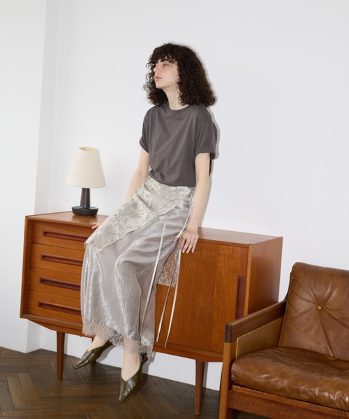 AIC.（エーアイシー）の「【再入荷】バックレイヤードフィットTシャツ（Tシャツ/カットソー・レディース・オフホワイト/チャコールグレー/ブラック・FREE）」の15枚目の写真