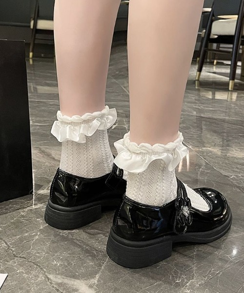 paravion（パラビオン）の「ダブルストラップパンプス（ローファー・レディース・ブラック・S/M/L）」の3枚目の写真