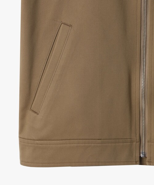 agnes b.(アニエスベー)の「メンズ コットン 長袖 ジップアップジャケット "Chet"(ブルゾン・メンズ・ブラウン系その他・1/2)」の6枚目の写真
