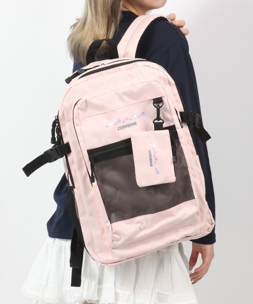 CONVERSE（コンバース）の「CONVERSE（コンバース）スニーカーロゴプリントバックパック/スクールリュックサック メンズ レディース ユニセックス（バックパック/リュック・レディース・ベージュ/ピンク/ブラック系その他/ブラック・FREE）」の4枚目の写真