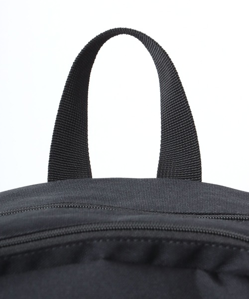 CONVERSE（コンバース）の「CONVERSE（コンバース）スニーカーロゴプリントバックパック/スクールリュックサック メンズ レディース ユニセックス（バックパック/リュック・レディース・ベージュ/ピンク/ブラック系その他/ブラック・FREE）」の21枚目の写真