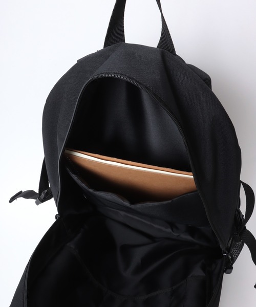 CONVERSE（コンバース）の「CONVERSE（コンバース）スニーカーロゴプリントバックパック/スクールリュックサック メンズ レディース ユニセックス（バックパック/リュック・レディース・ベージュ/ピンク/ブラック系その他/ブラック・FREE）」の18枚目の写真