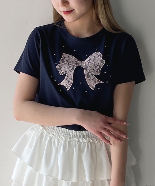 one way(ワンウェイ)の「レースリボンTシャツ(Tシャツ/カットソー・レディース・ホワイト×ブラック/ホワイト×ピンク/ネイビー/ピンク・FREE)」の2枚目の写真