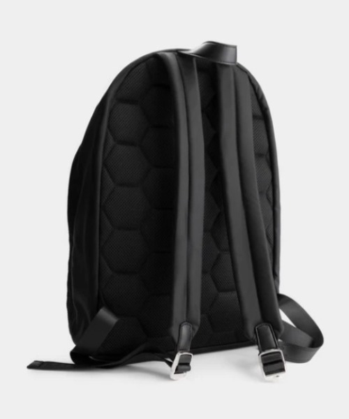 流行に  セール】BALR./ボーラー/ CLASSIC BACKPACK-JET BLACK（バック バッグ