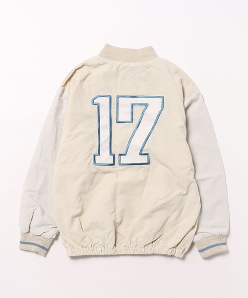 BREEZE(ブリーズ)の「【ジュニア対応】ナンバリングブルゾン(ブルゾン・キッズ・ベージュ/ネイビー・140/90/100/110/120/80/130)」の4枚目の写真