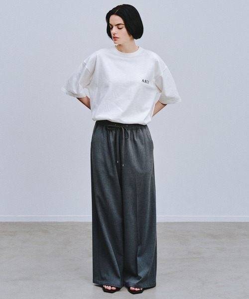 AMERICAN RAG CIE（アメリカンラグシー）の「【AMERICAN RAG CIE】リピートロゴTシャツ（ユニセックス）（Tシャツ/カットソー・レディース・ホワイト/ブラック・MEDIUM/LARGE）」の5枚目の写真