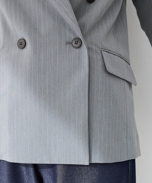 A/C DESIGN BY ALPHA CUBIC(エーシーデザインバイアルファキュービック)の「2025年春夏【セットアップ対応】ウーリーダブルブレストジャケット(テーラードジャケット・レディース・ライトグレー/ネイビー・11号/9号)」の17枚目の写真
