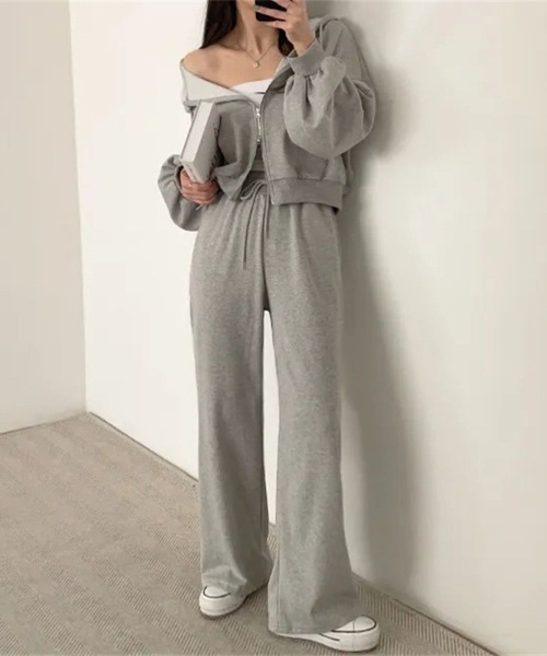 LETee(レティー)の「リラックスパンツ&ダブルZIPパーカーセットアップ(パーカー・レディース・アイボリー/グレー/ブラック・FREE)」の8枚目の写真
