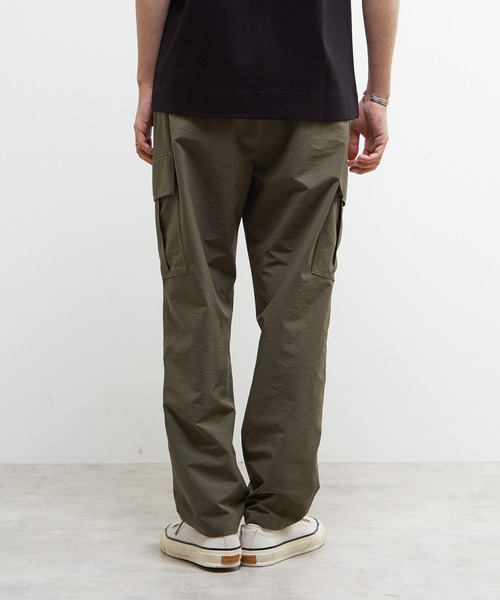 MEN'S MELROSE（メンズメルローズ）の「ミニリップクールドッツリラックステーパードカーゴパンツ（カーゴパンツ・メンズ・カーキ/チャコールグレー・2/3/4）」の5枚目の写真