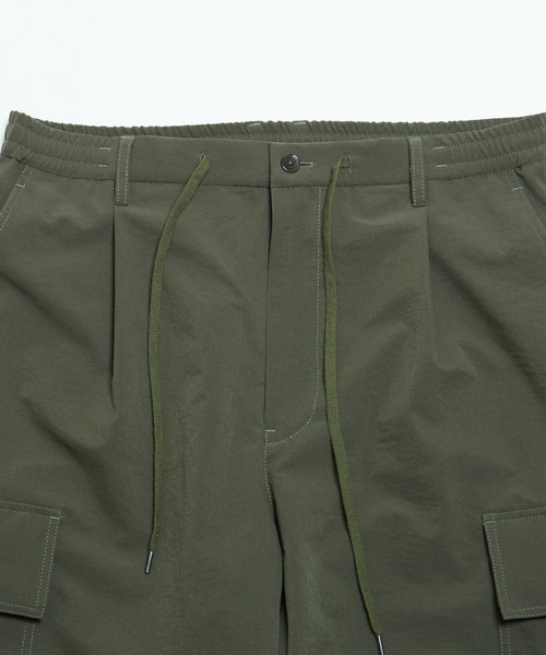 MEN'S MELROSE（メンズメルローズ）の「ミニリップクールドッツリラックステーパードカーゴパンツ（カーゴパンツ・メンズ・カーキ/チャコールグレー・2/3/4）」の7枚目の写真