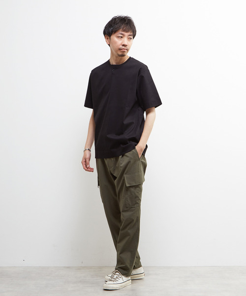 MEN'S MELROSE（メンズメルローズ）の「ミニリップクールドッツリラックステーパードカーゴパンツ（カーゴパンツ・メンズ・カーキ/チャコールグレー・2/3/4）」の18枚目の写真