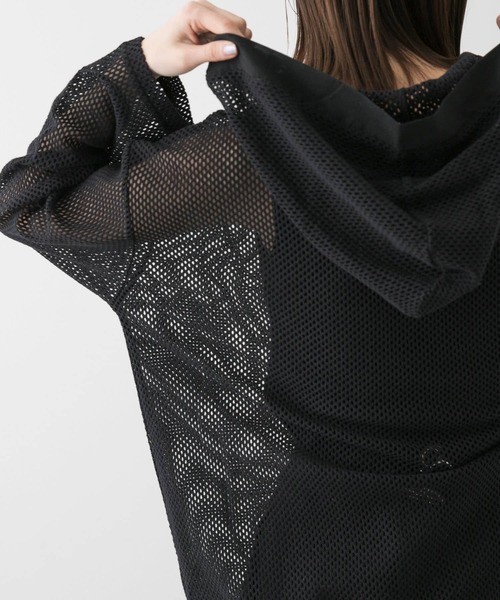 SENSE OF PLACE by URBAN RESEARCH（センスオブプレイスバイアーバンリサーチ）の「フーデットメッシュトップ（その他トップス・レディース・アイボリー/ブラック/ブラウン・ONE）」の19枚目の写真