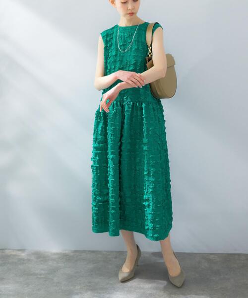 URBAN RESEARCH ROSSO WOMEN（アーバンリサーチ　ロッソ）の「バックリボンジャガードフォルムワンピース（ワンピース・レディース・ブラック/グリーン・FREE）」の7枚目の写真