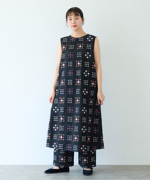 eyelet embroidely sleeveless ワンピース