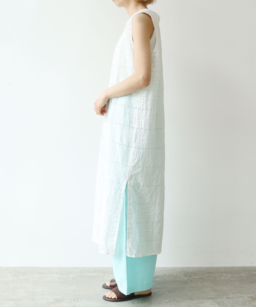 yuni（ユニ　）の「eyelet embroidely sleeveless ワンピース（ワンピース・レディース・その他/ホワイト/ブラック/アイボリー・FREE）」の22枚目の写真