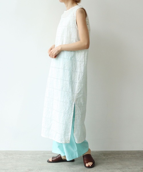 yuni（ユニ　）の「eyelet embroidely sleeveless ワンピース（ワンピース・レディース・その他/ホワイト/ブラック/アイボリー・FREE）」の5枚目の写真