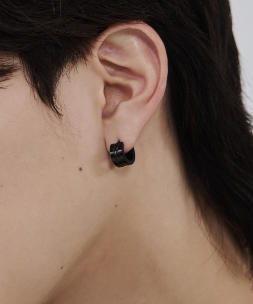 セール】【 金属アレルギー対応 】ライン ボリュームフープピアス