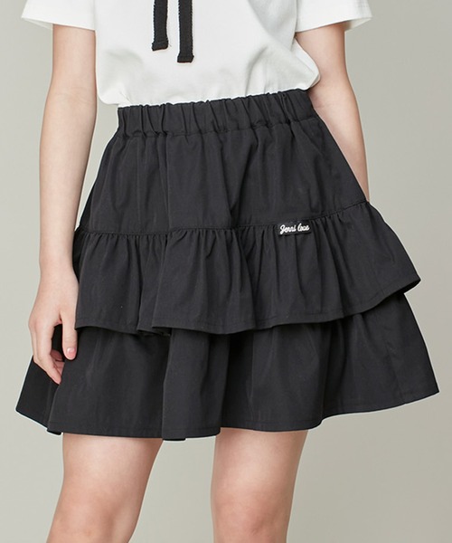 JENNI love（ジェニィラブ）の「【ウエスト調整可】ティアードスカパン（スカート・キッズ・ブラック/オフホワイト・130cm/140cm/150cm/160cm）」の2枚目の写真