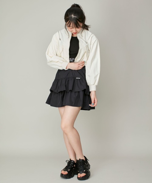 JENNI love（ジェニィラブ）の「【ウエスト調整可】ティアードスカパン（スカート・キッズ・ブラック/オフホワイト・130cm/140cm/150cm/160cm）」の19枚目の写真