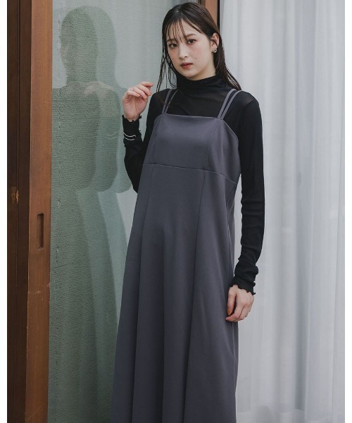 slattgir（スラットジール）の「高身長　カットジョーゼットキャミソールワンピース（トールサイズ）Essenave≪動画あり≫（ワンピース・レディース・グレイッシュベージュ/ブラック/チャコールグレー・LL/3L/4L/5L/M/L）」の17枚目の写真