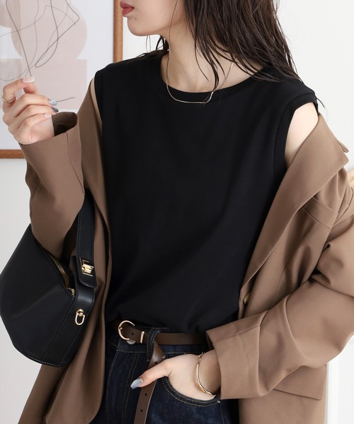 atONE（アットワン）の「ラウンドネックノースリーブトップス（Tシャツ/カットソー・レディース・チャコールグレー/杢グレー/オフホワイト/ブラック/カーキ/グレイッシュベージュ・M/L/LL/3L/4L）」の12枚目の写真