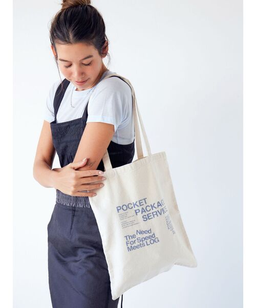 Ungrid（アングリッド）の「ロゴトートバッグ（トートバッグ・レディース・アイボリー・FREE）」の2枚目の写真