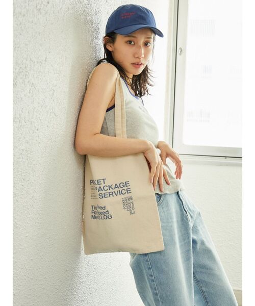 Ungrid（アングリッド）の「ロゴトートバッグ（トートバッグ・レディース・アイボリー・FREE）」の4枚目の写真