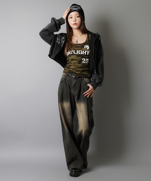 SPINNS（スピンズ）の「タンクトップ/ガールロゴ（タンクトップ・レディース・オフホワイト/ブラック/カモフラージュ・ONESIZE）」の13枚目の写真