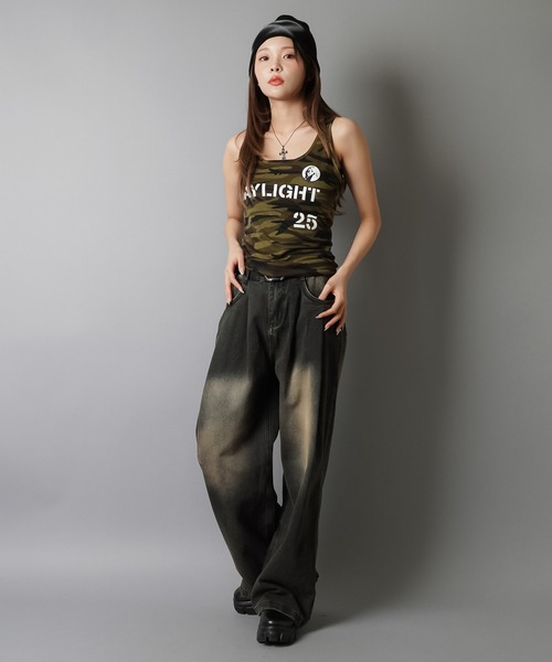 SPINNS（スピンズ）の「タンクトップ/ガールロゴ（タンクトップ・レディース・オフホワイト/ブラック/カモフラージュ・ONESIZE）」の17枚目の写真