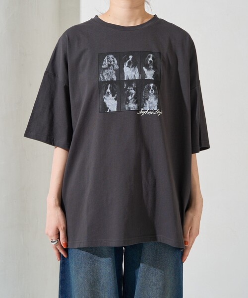 FREAK'S STORE(フリークスストア)の「限定展開 フォト 6 DOG プリント BIG 半袖 Tシャツ(Tシャツ/カットソー・レディース・ライトグレー/ブラック/オフホワイト・フリ-)」の15枚目の写真