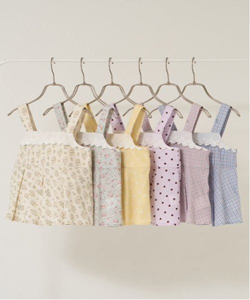 Lycee mine(リセマイン)の「柄アソートペプラムキャミソール【子供服】【キッズ】【女の子】(タンクトップ・キッズ・エメラルド/アイボリー/サックスブルー/クリーム/ラベンダー/ピンク・140cm/130cm/100cm/120cm/110cm/150cm)」の20枚目の写真