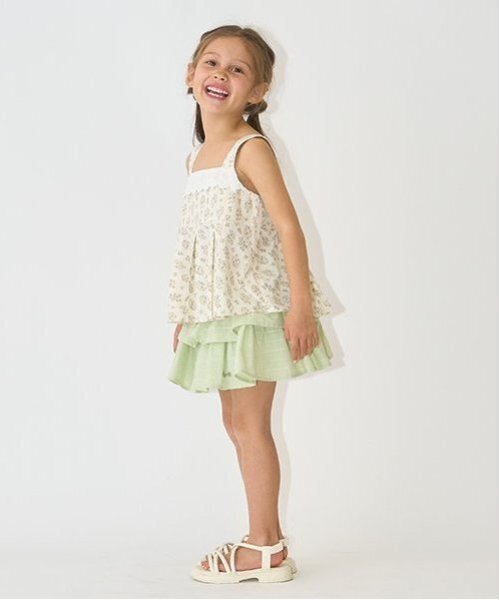 Lycee mine(リセマイン)の「柄アソートペプラムキャミソール【子供服】【キッズ】【女の子】(タンクトップ・キッズ・エメラルド/アイボリー/サックスブルー/クリーム/ラベンダー/ピンク・140cm/130cm/100cm/120cm/110cm/150cm)」の11枚目の写真