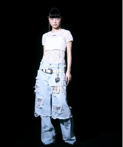 neith.(ネイス)の「neith./ネイス/Denim Lingerie Half Pants(デニムパンツ・レディース・ライトブルー/ダークブルー・FREE)」の9枚目の写真