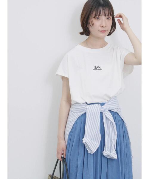 Samansa Mos2 blue(サマンサモスモスブルー)の「フレンチスリーブTシャツ(Tシャツ/カットソー・レディース・ラベンダー/サックスブルー/オフホワイト/チャコールグレー/シルバーグレー・F)」の2枚目の写真