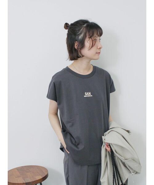 Samansa Mos2 blue(サマンサモスモスブルー)の「フレンチスリーブTシャツ(Tシャツ/カットソー・レディース・ラベンダー/サックスブルー/オフホワイト/チャコールグレー/シルバーグレー・F)」の7枚目の写真
