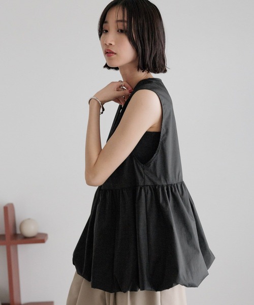 LOWRYS FARM(ローリーズファーム)の「バルンZIPベスト 492167(ベスト・レディース・ブラック/ベージュ・FREE)」の8枚目の写真