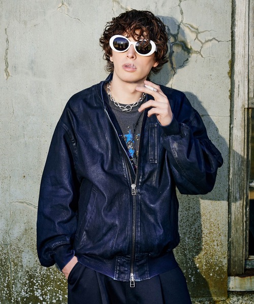 glamb（グラム）の「Paraffin Coated Denim MA-1 / パラフィンコートデニムMA-1（MA-1・メンズ・ブラック/グレー・S/M/L）」の2枚目の写真