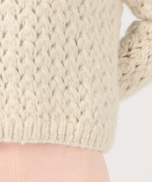 TOMORROWLAND (トゥモローランド)の「GABRIELA HEARST BOWER SWEATER(ニット/セーター・レディース・ホワイト・S)」の2枚目の写真