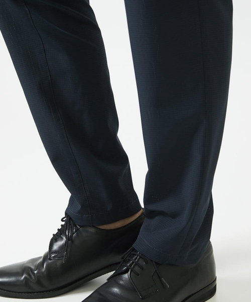 MK MICHEL KLEIN HOMME （エムケーミッシェルクランオム）の「【洗える / 快適清涼素材】クーリッシュメッシュスラックス（スラックス・メンズ・ネイビー/ブラック・46/44/48/50）」の12枚目の写真