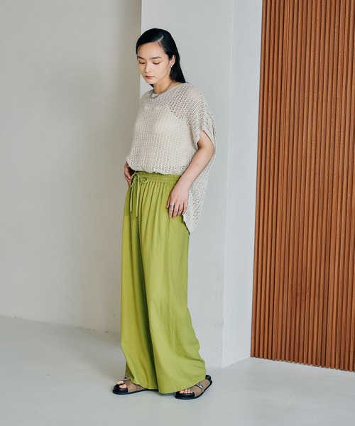 LEPSIM（レプシィム）の「7ゲージテープヤーンフレンチスリーブプルオーバー　496938（ニット/セーター・レディース・アイボリー/イエロー系その他/ライトブルー/ブラック・FREE）」の15枚目の写真