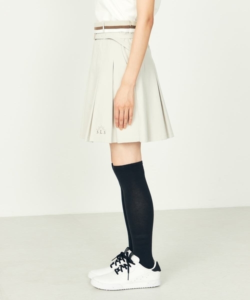 a.v.v(アーヴェヴェ)の「レディースゴルフウエア/プリーツキュロット(その他パンツ・レディース・ブラック/グレー系その他・36/38/40)」の7枚目の写真
