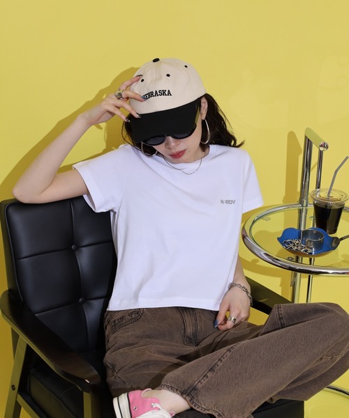 NERDY(ノルディ)の「ブレンク ミニロゴ クロップド 半袖 Tシャツ(Tシャツ/カットソー・レディース・パープル/ホワイト/ブラック・S/M/SS)」の11枚目の写真
