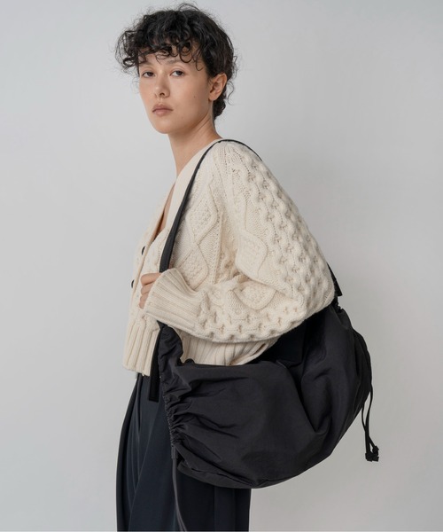 LE VERNIS(ル・ベルニ) Stomach bag M（ショルダーバッグ）｜LE