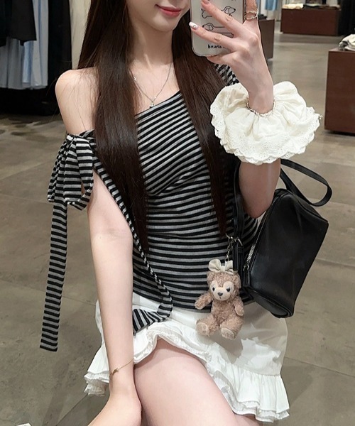 FREE STYLISTS(フリー スタイリスト)の「YUGA_YGMC Ribbon off-shoulder top(Tシャツ/カットソー・レディース・ブラック/ネイビー/ホワイト・L/M)」の11枚目の写真