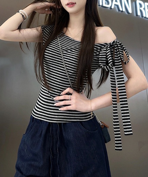 FREE STYLISTS(フリー スタイリスト)の「YUGA_YGMC Ribbon off-shoulder top(Tシャツ/カットソー・レディース・ブラック/ネイビー/ホワイト・L/M)」の10枚目の写真