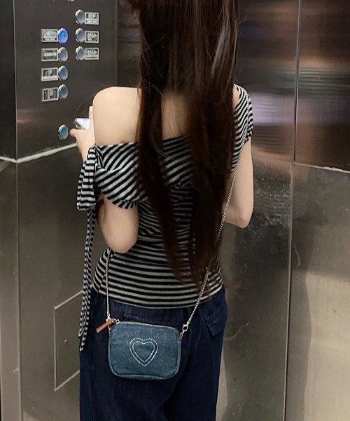 FREE STYLISTS(フリー スタイリスト)の「YUGA_YGMC Ribbon off-shoulder top(Tシャツ/カットソー・レディース・ブラック/ネイビー/ホワイト・L/M)」の16枚目の写真