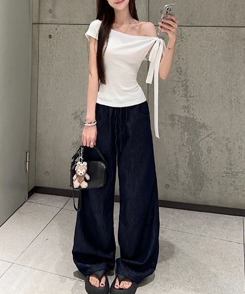 FREE STYLISTS(フリー スタイリスト)の「YUGA_YGMC Ribbon off-shoulder top(Tシャツ/カットソー・レディース・ブラック/ネイビー/ホワイト・L/M)」の9枚目の写真